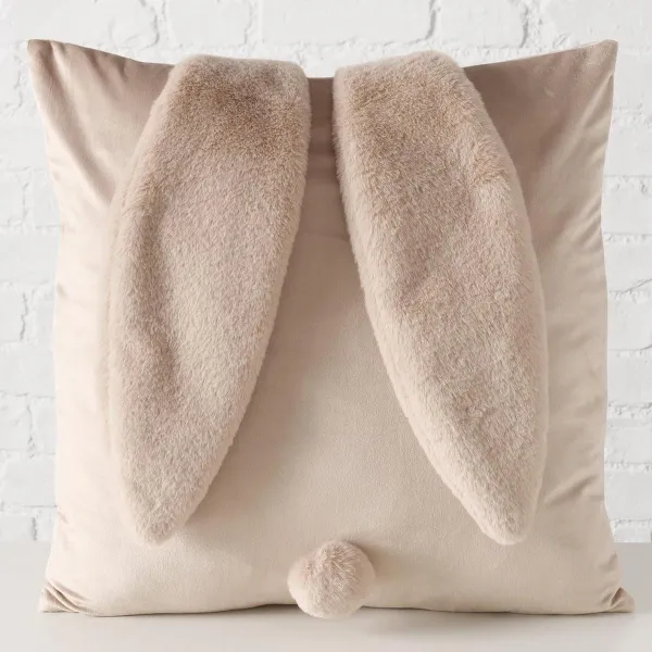 Boltze Osterkissen Conej Beige mit Ohren 45 x 45 cm - Polyesterplüsch