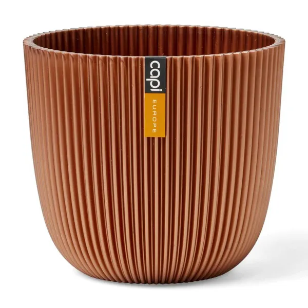 Capi Europe Übertopf Groove Kugel Kupferfarben metallic Ø 21,5 - Kunststoff Capi Europe Übertopf Groove Kugel Kupferfarben metallic Ø 21,5 - Kunststoff