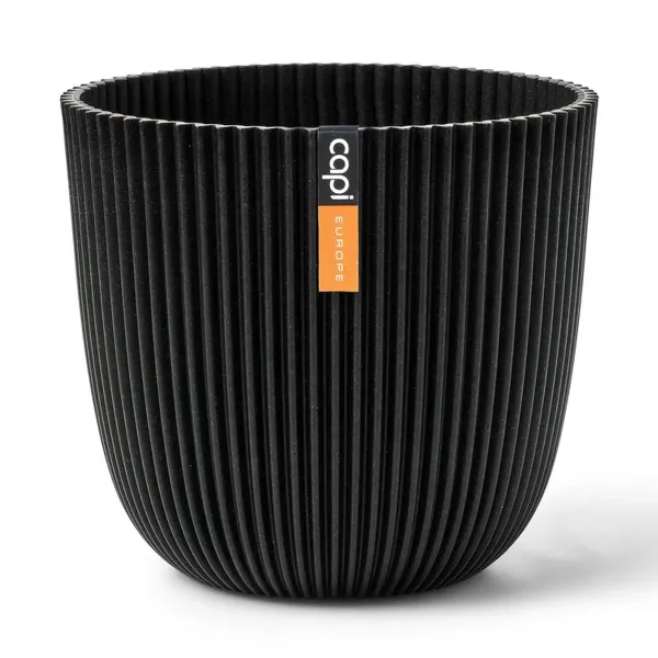 Capi Europe Übertopf Groove Kugel Schwarz Ø 21,5 - Kunststoff Capi Europe Übertopf Groove Kugel Schwarz Ø 21,5 - Kunststoff