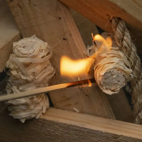 Esschert Design Brennstoffe Feueranzünder aus Holzwolle - 32er Pack