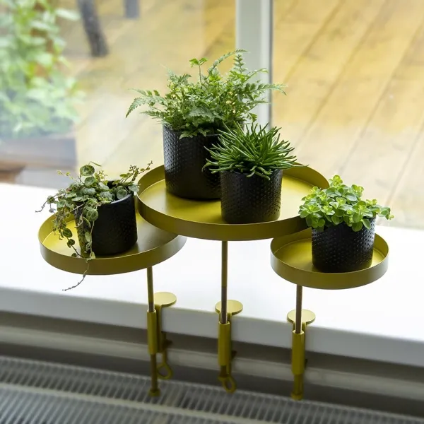 Esschert Design Fensterbankhalterung Goldgelb M rund Ø 18 cm - Metall