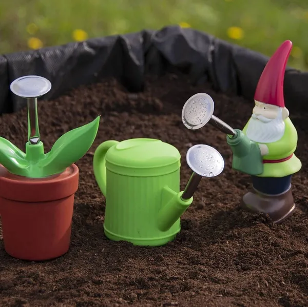 Esschert Design Gießbrause in Blumentopfform Grün & Braun