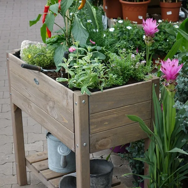 Esschert Design Hochbeet Braun mit Ablage 78,8 cm breit 65 l Volumen - FSC® Holz