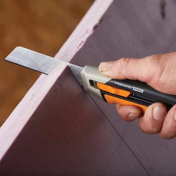 FISKARS® CarbonMax™ Cuttermesser Abbrechklingenmesser 25 mm
