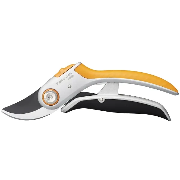 FISKARS® Plus™ PowerLever Bypass-Gartenschere Metall P751 FISKARS® Plus™ PowerLever Bypass-Gartenschere Metall P751