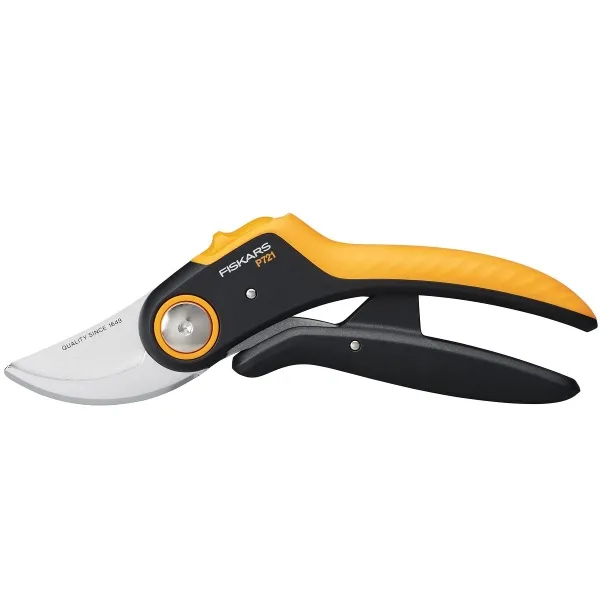 FISKARS® Plus™ PowerLever Bypass-Gartenschere P721
