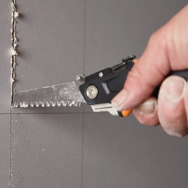 FISKARS® PRO CarbonMax Universal-Trockenbaumesser und -säge
