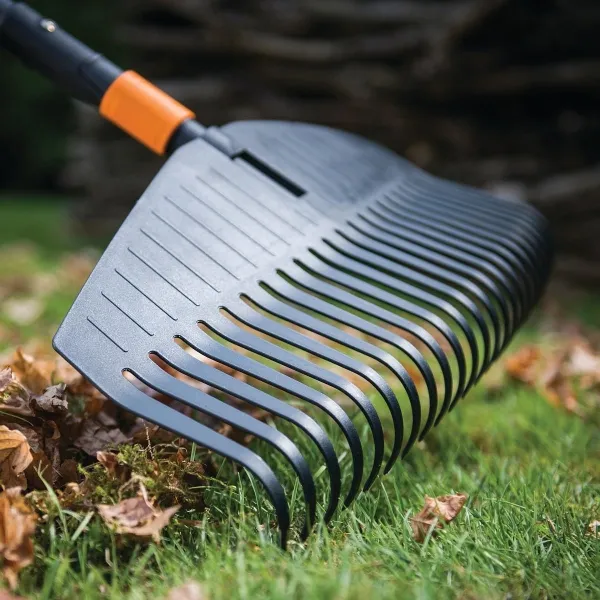 FISKARS® QuikFit™ Laubbesen