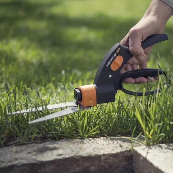 FISKARS® Rasenkantenschere Servo-System™ GS42