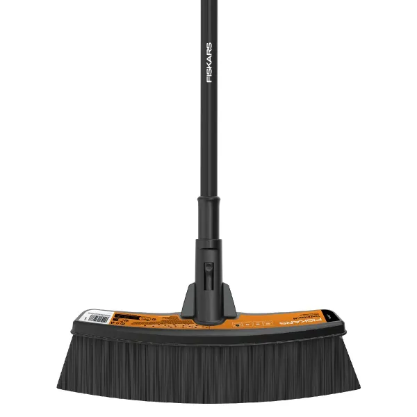 FISKARS® Solid™ Allzweckbesen M FISKARS® Solid™ Allzweckbesen M