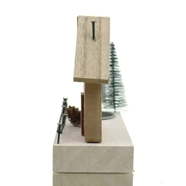 GASPER Weihnachtsdeko Haus Rot mit Baum & Kerzenhalter 15 x 12,5 cm - Holz
