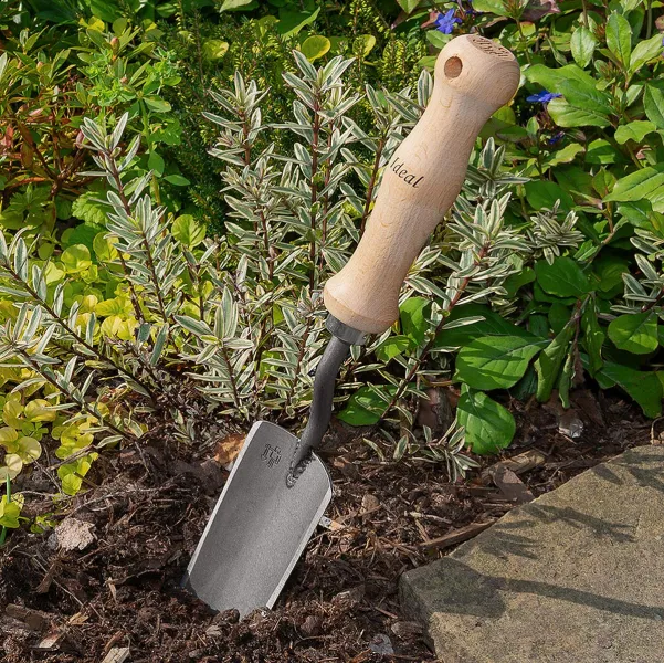IDEAL-Handschaufel schmal mit 15,5 cm Buchenstiel - Hochwertiger Vergütungsstahl