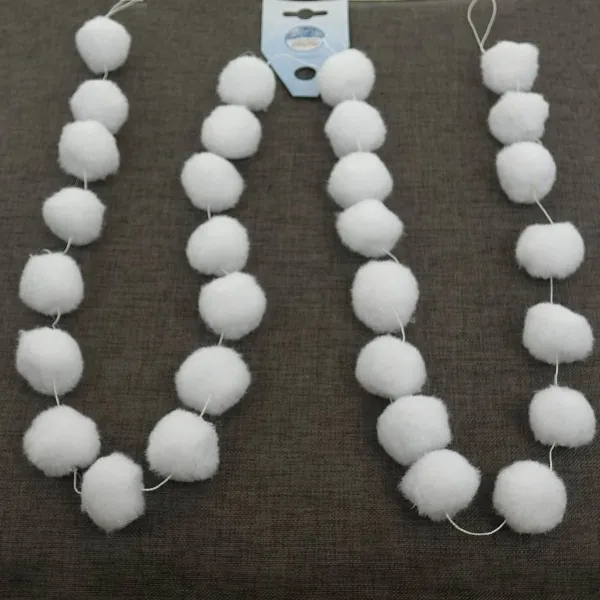 Kaemingk Weinachtsdeko Schneeballgirlande Weiß Ø 4 cm Länge 180 cm - Polyester Kaemingk Weinachtsdeko Schneeballgirlande Weiß Ø 4 cm Länge 180 cm - Polyester