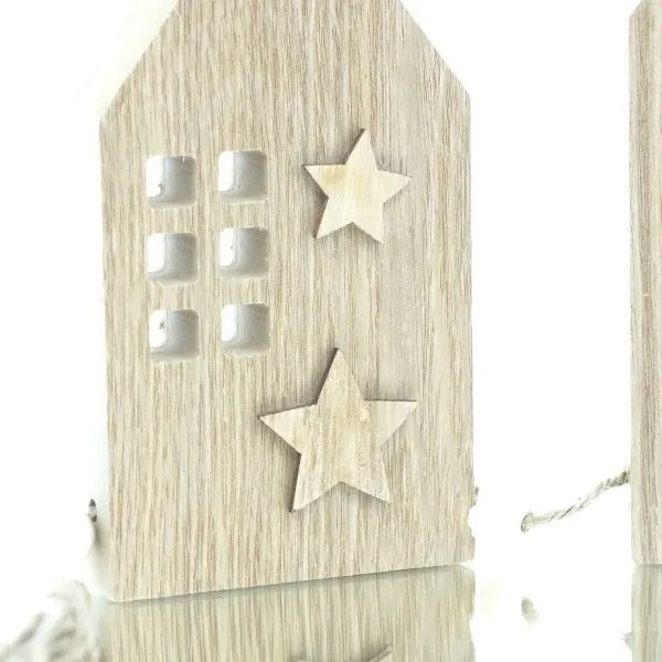 Riffelmacher Weihnachtsdeko 3 verbundene Häuser mit Sternen an einer Schnurr - Holz