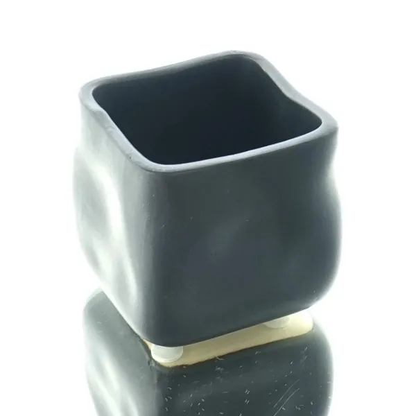 SCHEULEN Pflanztopf Knuddelwürfel Schwarz matt quadratisch 9 cm - Keramik SCHEULEN Pflanztopf Knuddelwürfel Schwarz matt quadratisch 9 cm - Keramik