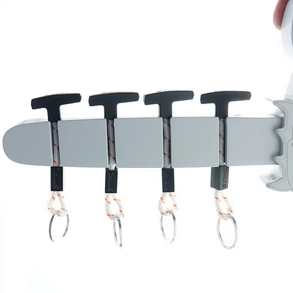 STIHL Schlüsselbrett Motorsäge mit Magnet & 4 Anhängern