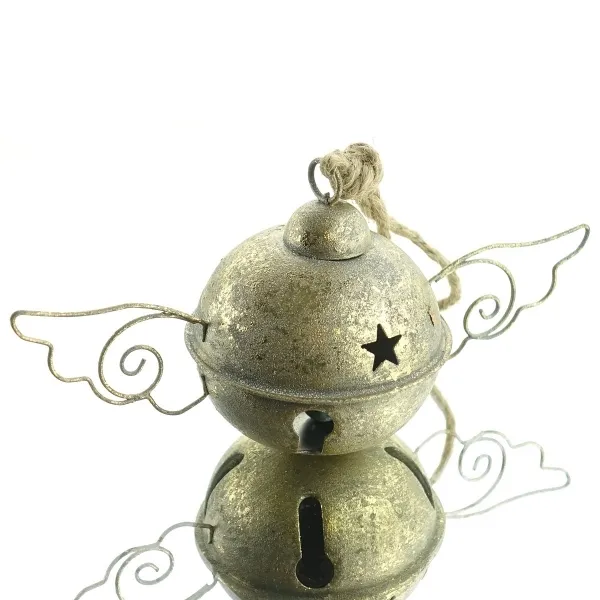Weihnachtsdeko Glocke mit Flügeln Champagnerfarben aus Metall Ø 8 cm Weihnachtsdeko Glocke mit Flügeln Champagnerfarben aus Metall Ø 8 cm