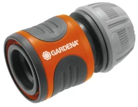 GARDENA® System Schlauchverbinder 13mm (1/2) -15mm (5/8) verpackt GARDENA® System Schlauchverbinder 13mm (1/2) -15mm (5/8) verpackt